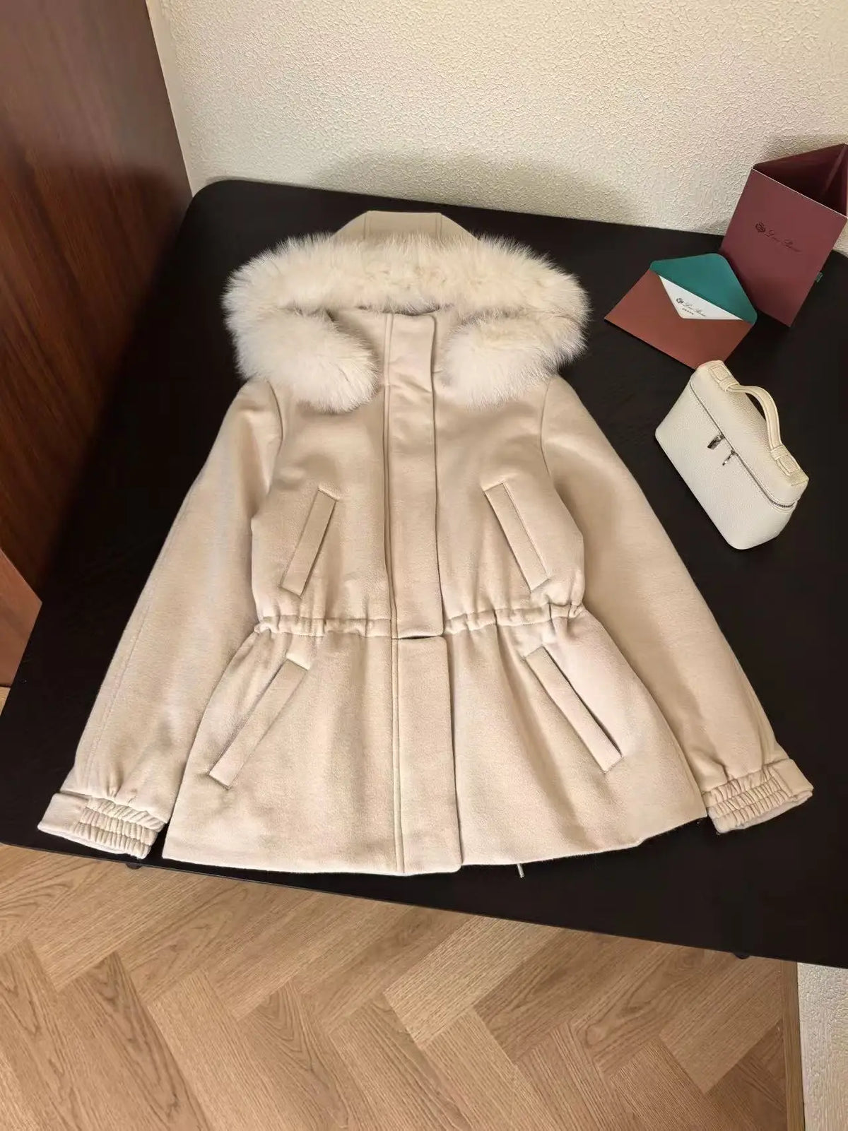 Manteau femme laine et cachemire à capuche – CLEVI Paris