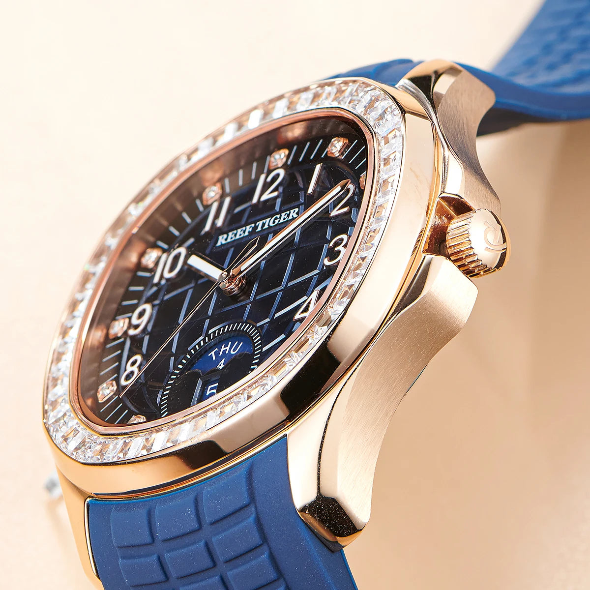 Montre Homme Automatique Sport Golf Calendrier Or Rose Caoutchouc Reef Tiger RGA1805 – CLEVI Paris