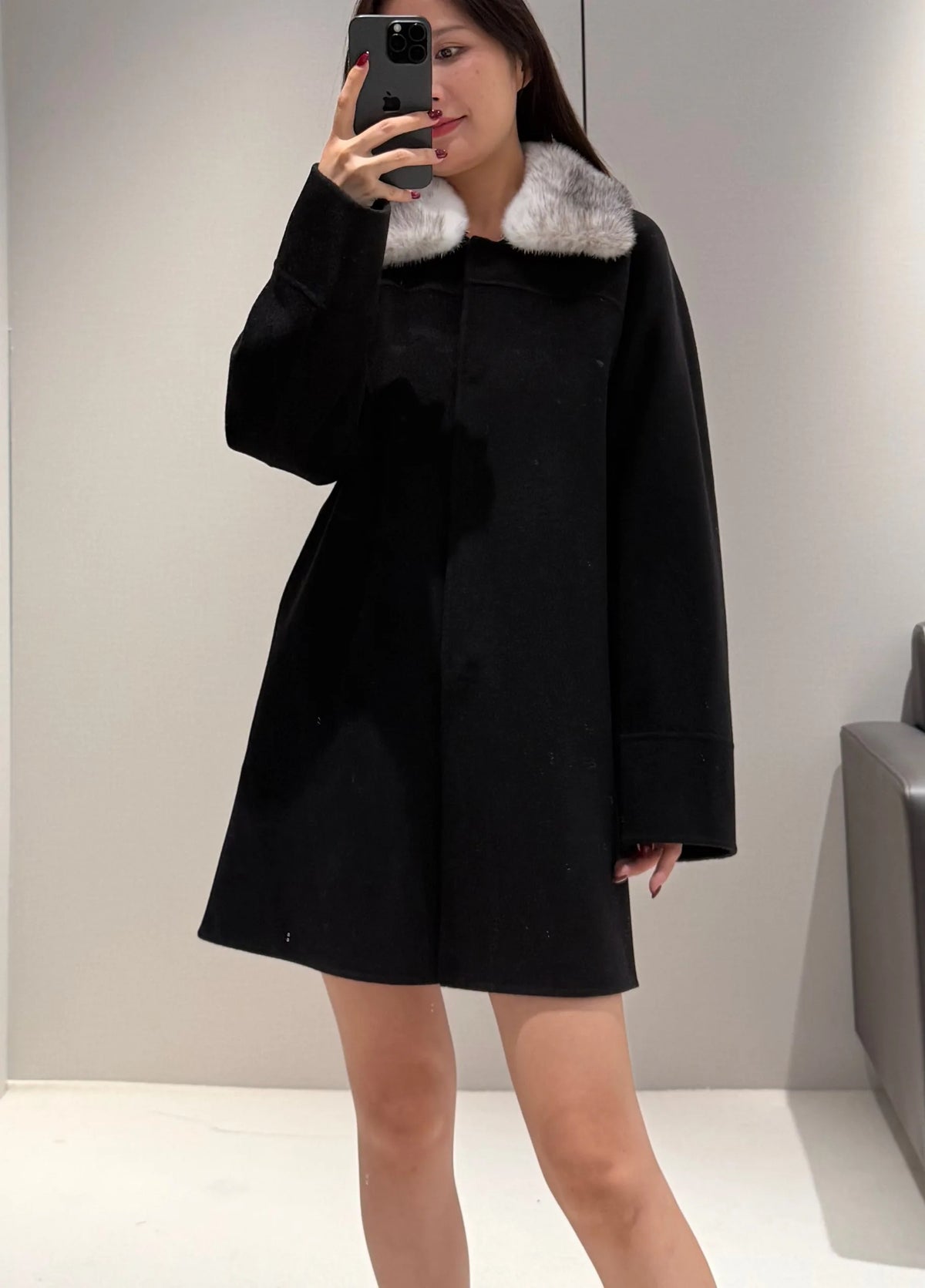 Manteau femme mi-long à col contrastant – CLEVI Paris