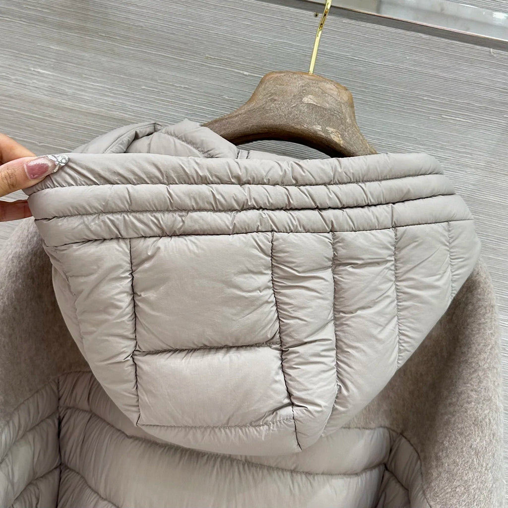 Veste femme à capuche et empiècements matelassés – CLEVI Paris