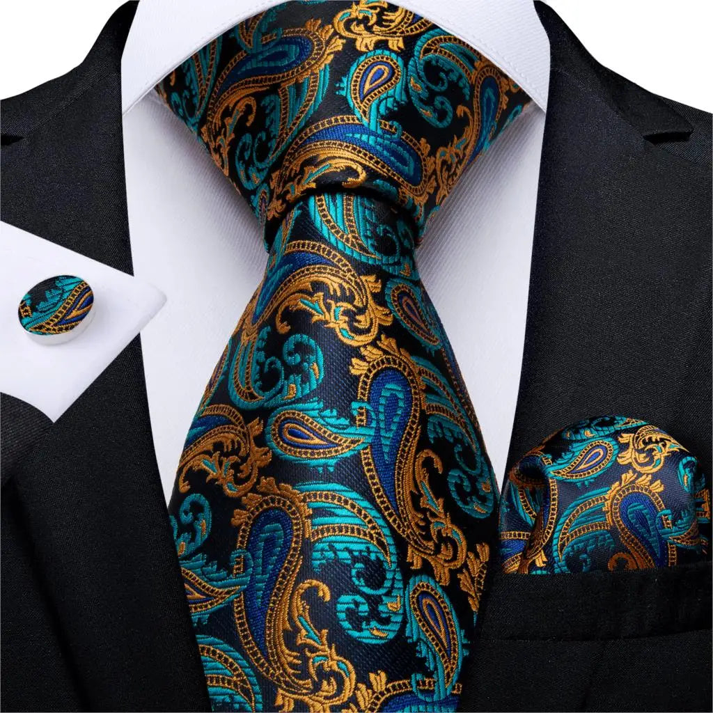 Coffret cravate homme paisley, pochette et boutons – CLEVI Paris