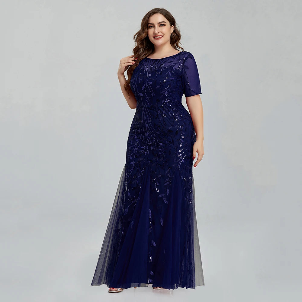 Robe de soirée sirène en tulle col V – CLEVI Paris