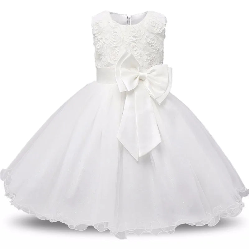 Robe de fête fille brodée sans manches – CLEVI Paris