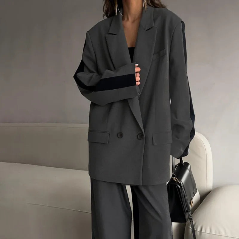 Ensemble gris femme blazer et pantalon large – CLEVI Paris