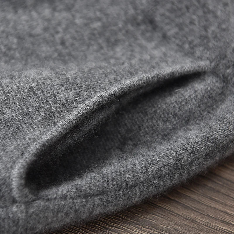 Ensemble homme en cachemire gris à capuche – CLEVI Paris