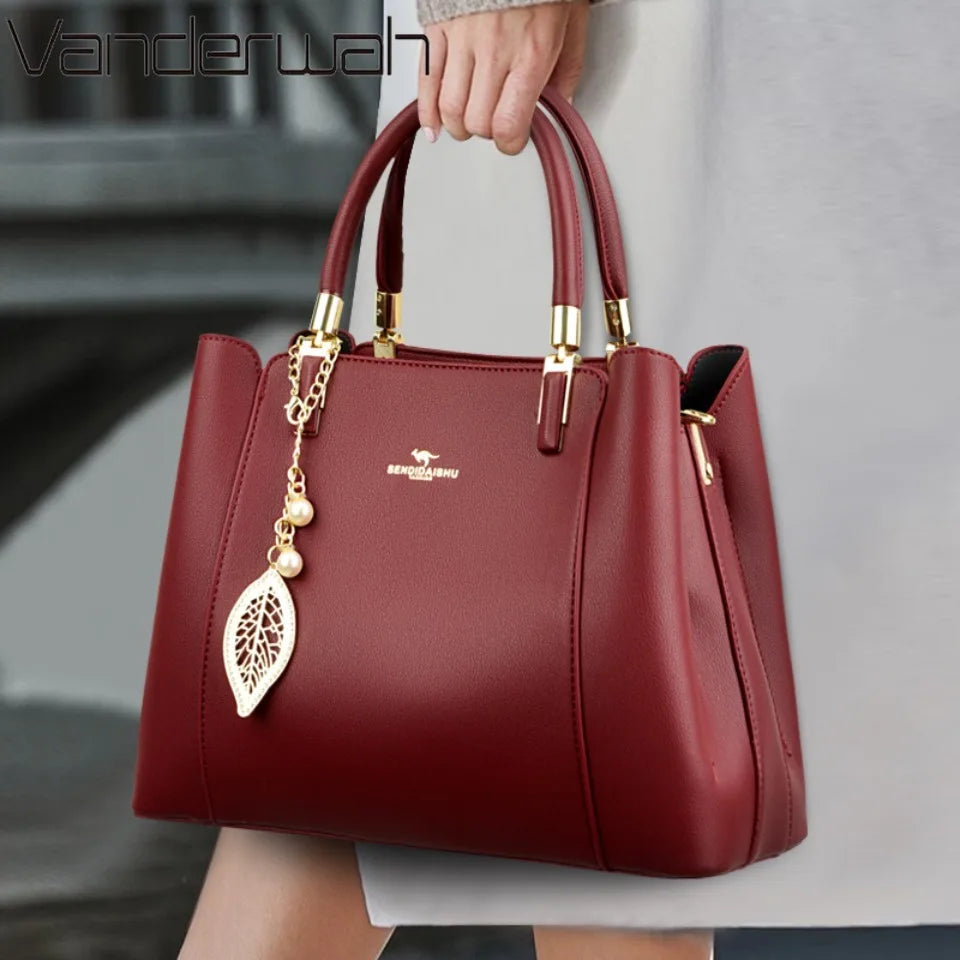 Sac Fourre-Tout Femme Cuir Microfibre 3 Compartiments 29x22cm – CLEVI Paris