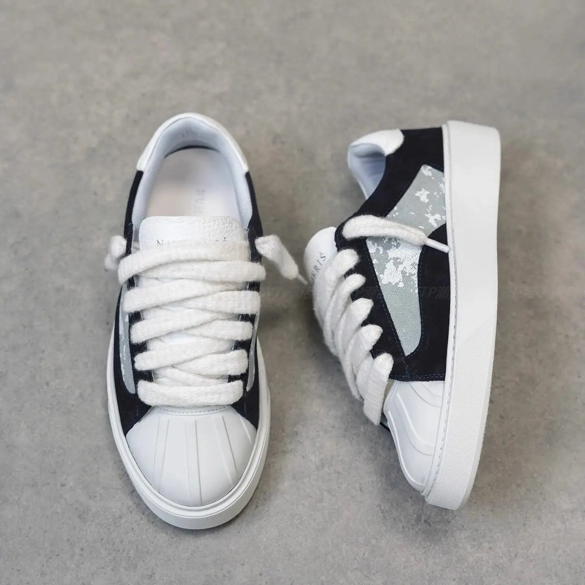 Sneakers Épaisses Unisexe Antidérapantes – CLEVI Paris