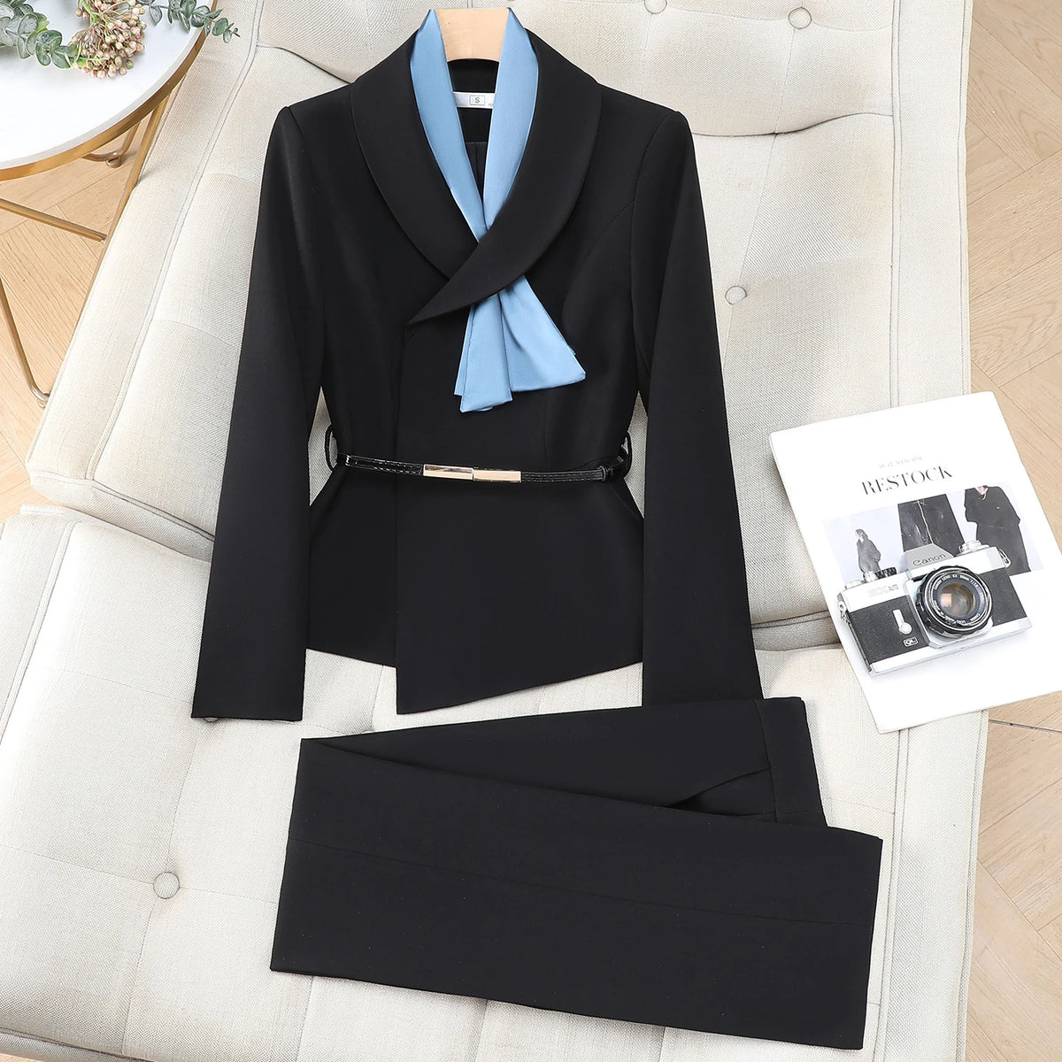 Tailleur pantalon 2 pièces femme élégant – CLEVI Paris