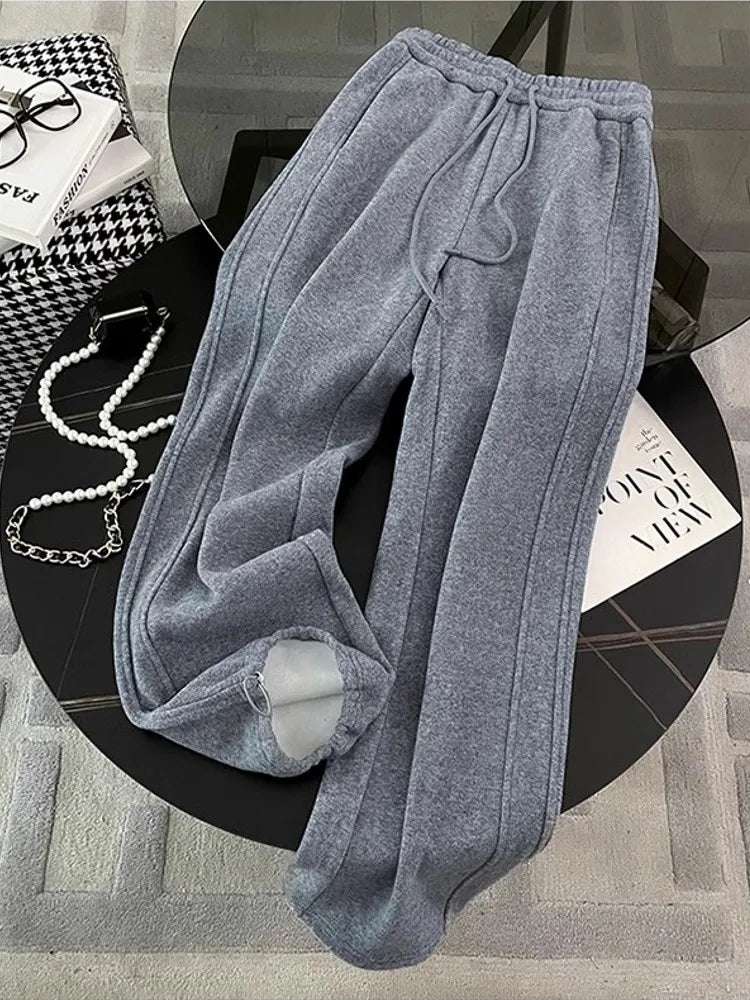 Ensemble Sport Femme 2 Pièces Sweat Capuche Zippé + Jogging Fleece Winkeep – Rose, Beige, Gris – CLEVI Paris