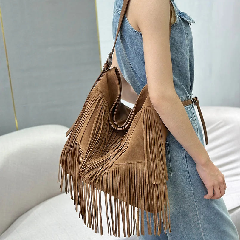 Sac Hobo Femme Velours Double Face Franges Pompon – CLEVI Paris