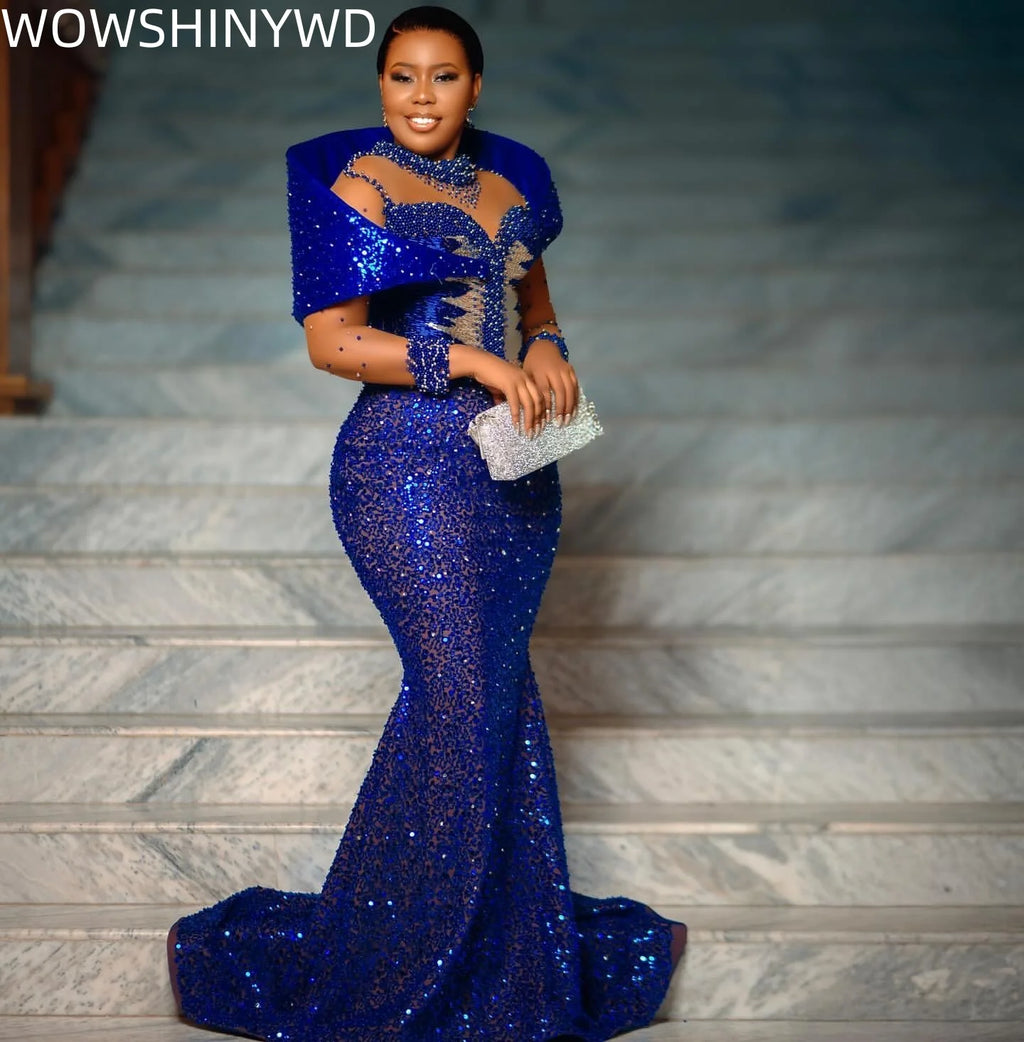 Robe sirène de soirée perlée à paillettes – CLEVI Paris