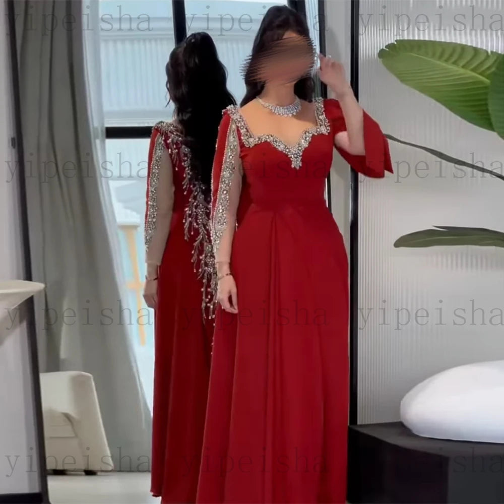 Robe de soirée longue perlée col cœur – CLEVI Paris