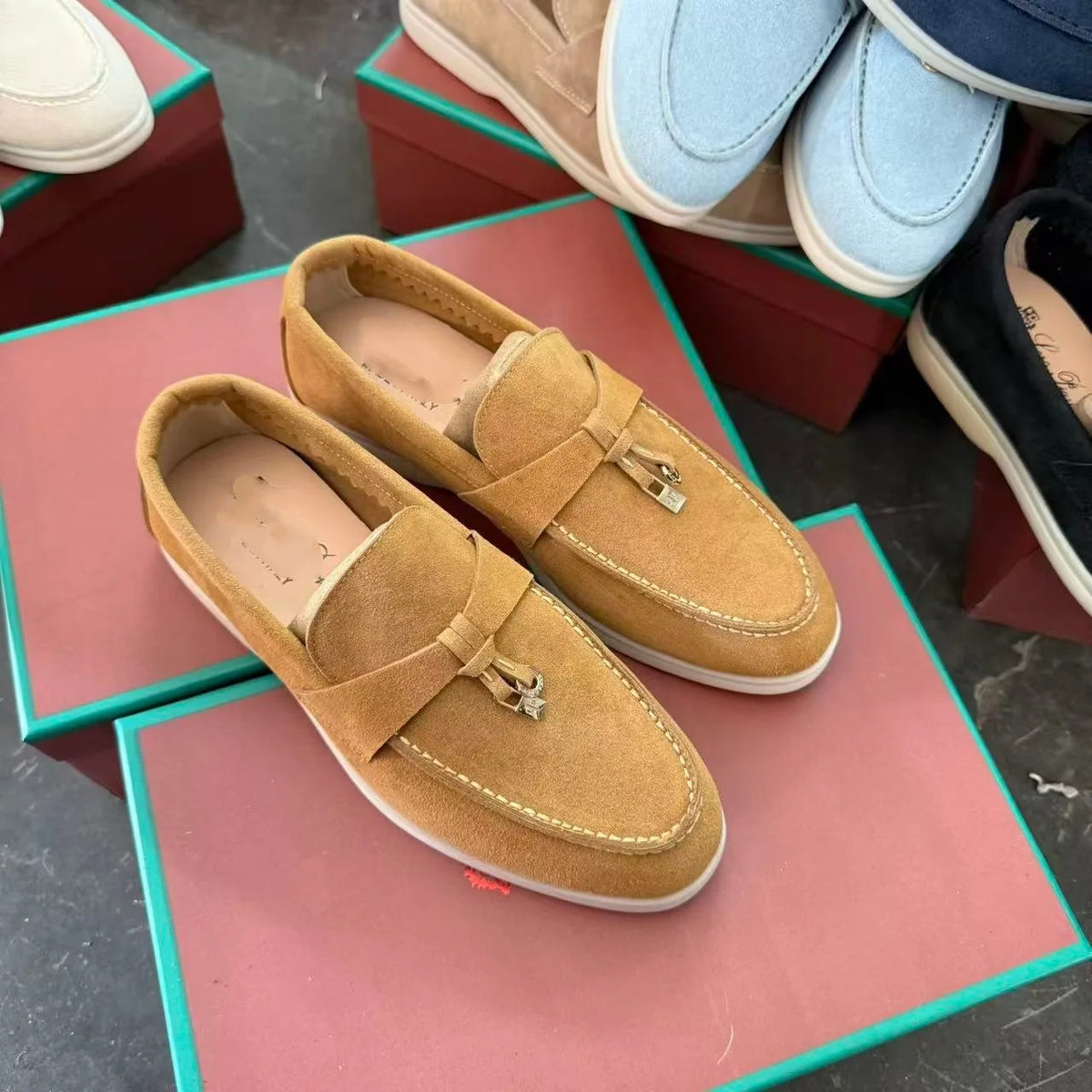 Mocassins unisexes en microfibre – CLEVI Paris
