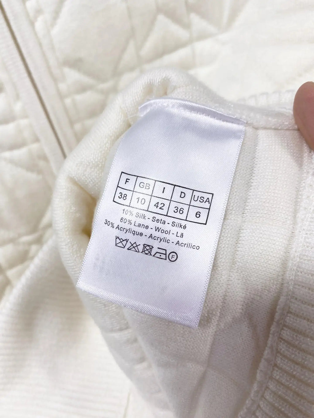 Veste matelassée femme brodée à col montant – CLEVI Paris