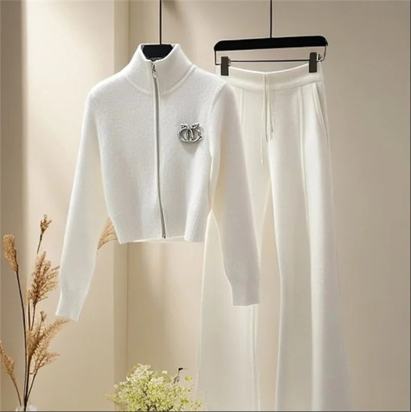 Ensemble blanc femme, veste zippée et pantalon – CLEVI Paris