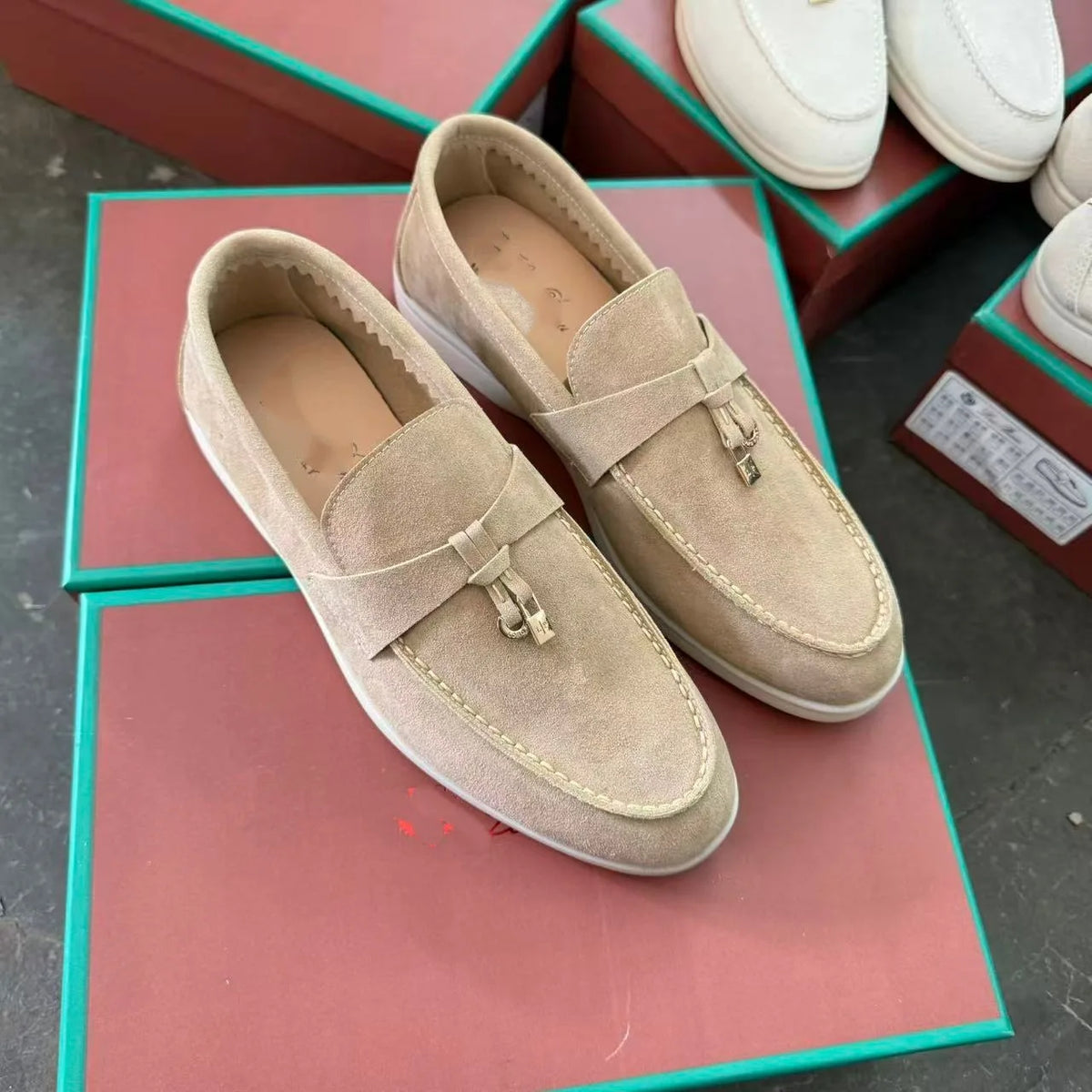 Mocassins unisexes en microfibre – CLEVI Paris