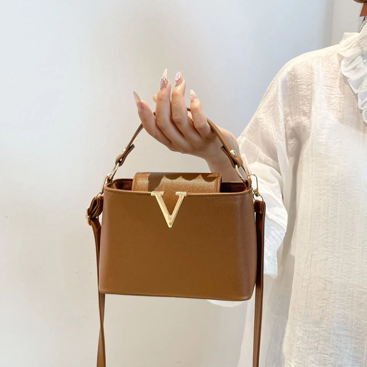 Sac Seau Femme Cuir PU Forme V Chic Bandoulière – CLEVI Paris