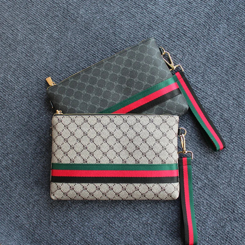 Pochette unisexe zippée en PVC S et M – CLEVI Paris