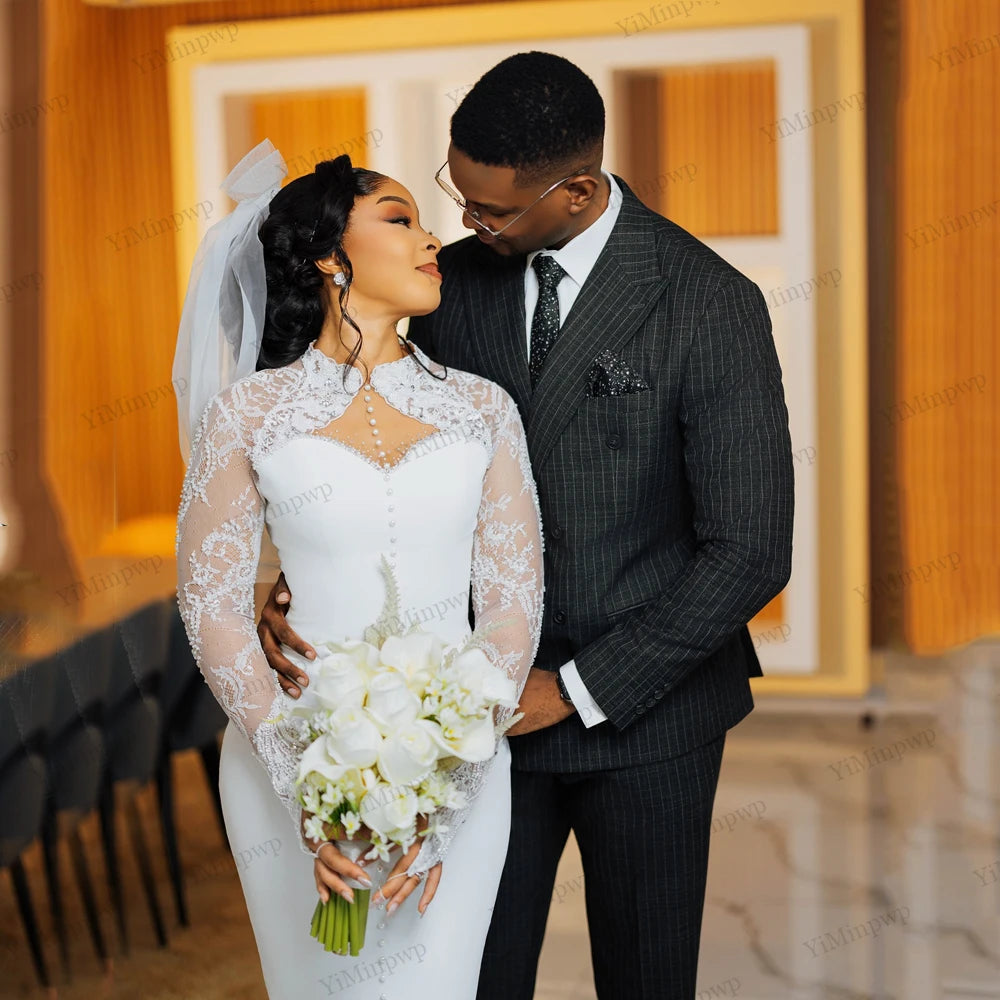 Robe de mariée civile midi en satin – CLEVI Paris