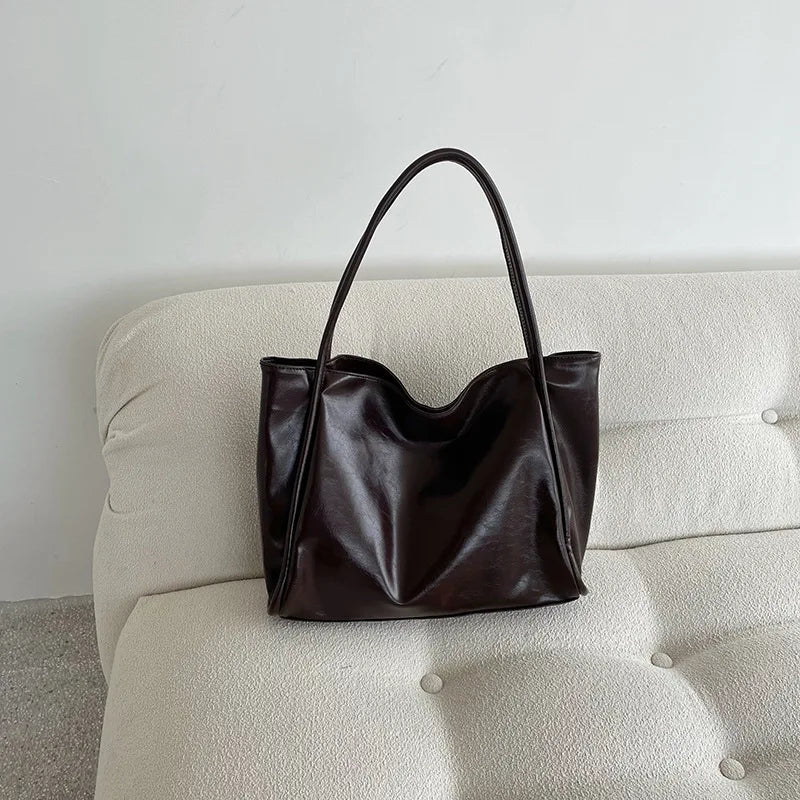 Grand Sac À Main PU Souple Femme Voyage 37x30cm Fermoir Hasp 3 Coloris – CLEVI Paris