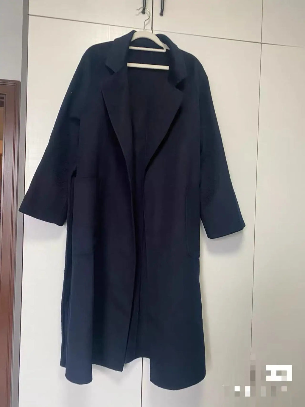 Manteau long femme en laine à revers – CLEVI Paris