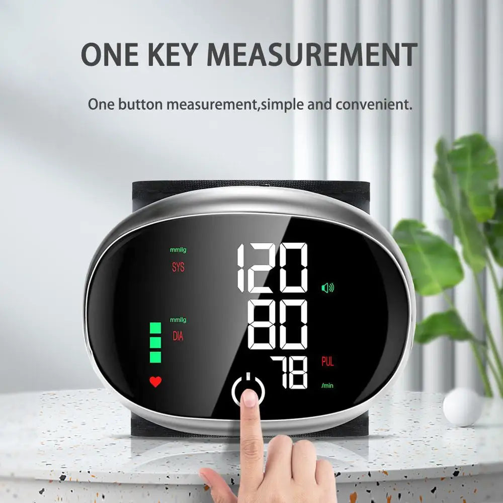 Tensiomètre Poignet Tactile Vocal Rechargeable Écran LCD Intelligent – CLEVI Paris