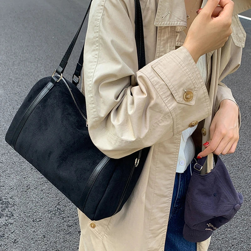 Sac À Main Femme Vintage Forme Coussin Faux Suède Fermeture Zippée – CLEVI Paris
