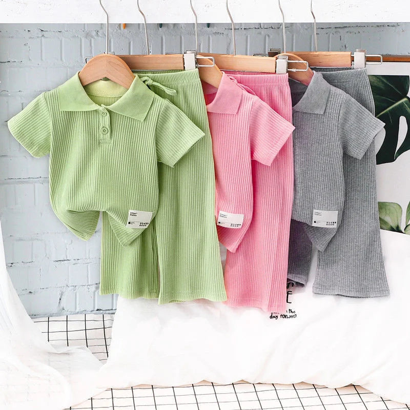 Ensemble fille polo et pantalon d’été – CLEVI Paris