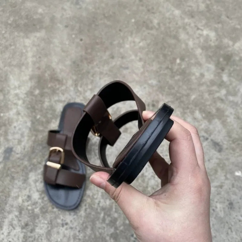 Sandales femme marron à deux brides – CLEVI Paris