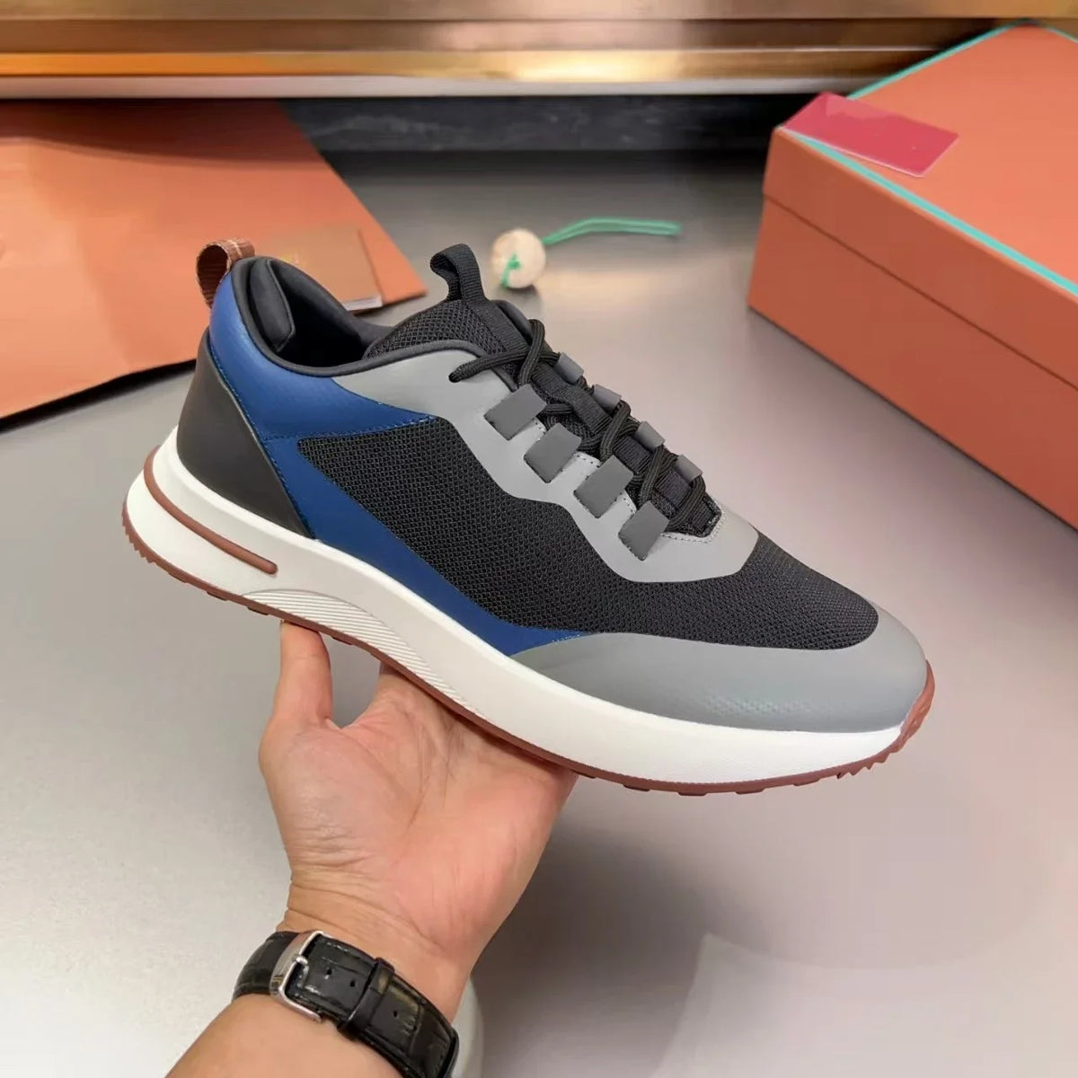 Sneakers Basses Cuir Véritable Légères Homme 10 Coloris EU 38-45 – CLEVI Paris