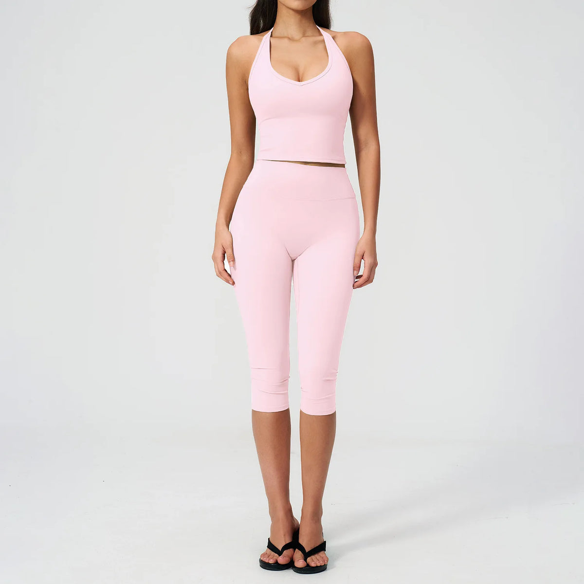 Ensemble yoga femme brassière et legging capri – CLEVI Paris
