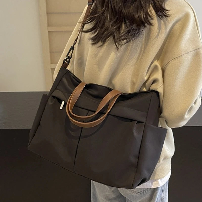 Sac Cabas Femme Nylon Grande Capacité Multi-Poches Léger Casual – CLEVI Paris