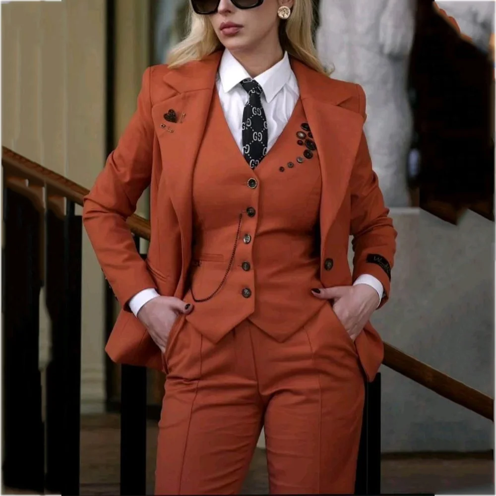 Tailleur pantalon femme à col châle – CLEVI Paris