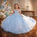 Robe de cérémonie fille en tulle à traîne – CLEVI Paris