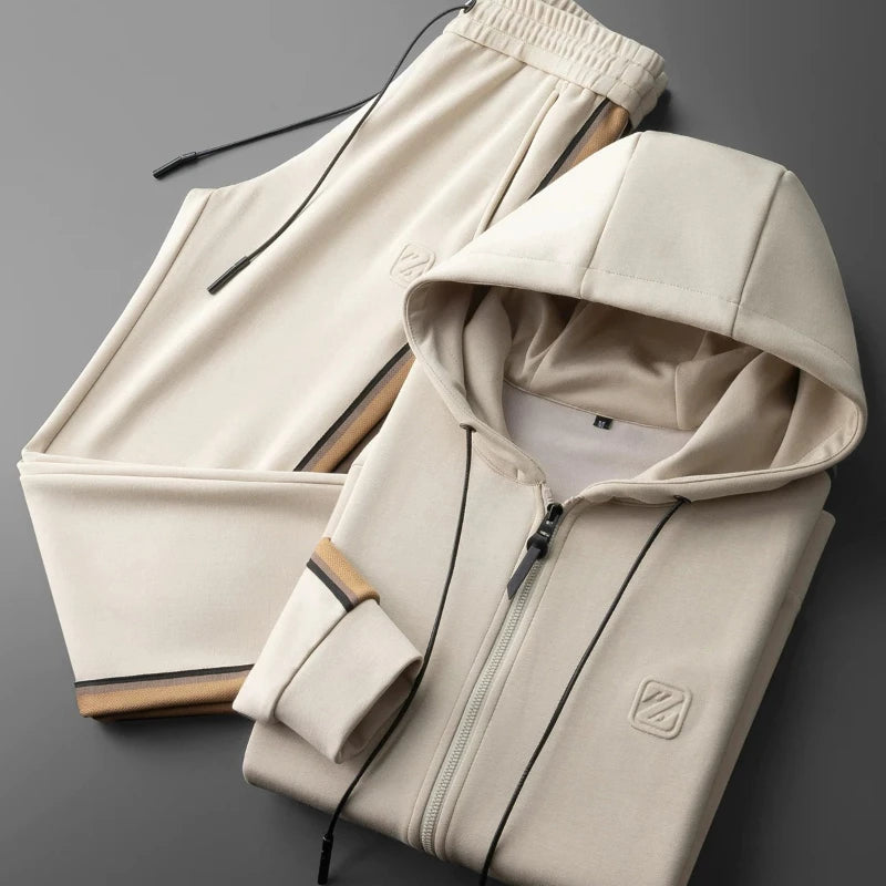 Ensemble homme à capuche bandes contrastées – CLEVI Paris
