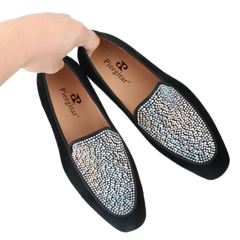 Mocassins Daim Cristaux Autrichiens Semelle Rouge Homme – CLEVI Paris