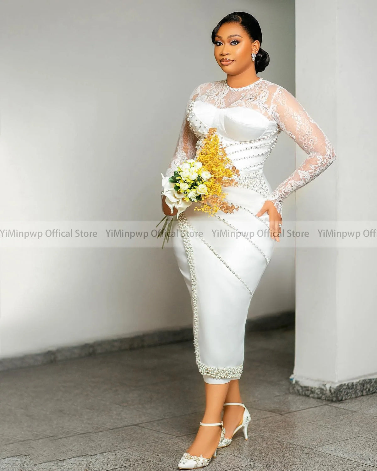 Robe de mariée civile ornée de cristaux – CLEVI Paris