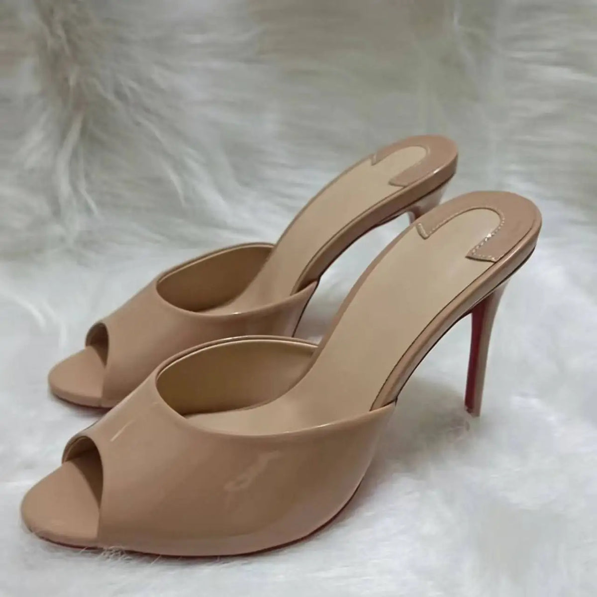 Mules femme à talon aiguille et bout ouvert – CLEVI Paris