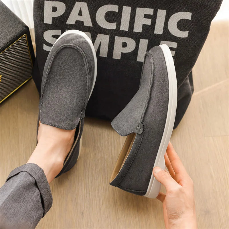 Mocassins homme en daim à enfiler – CLEVI Paris