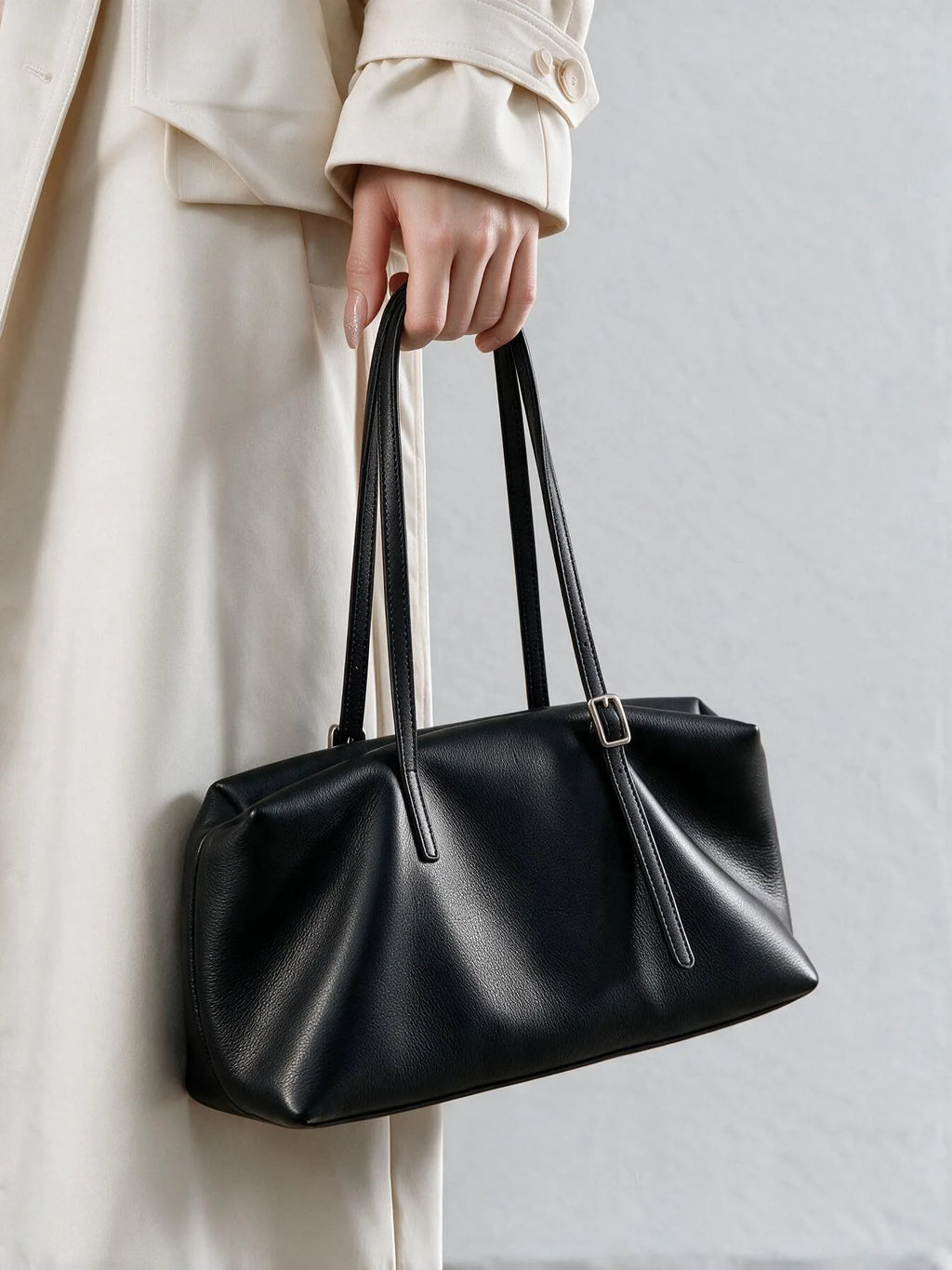 Sac Boston femme en cuir de vache – CLEVI Paris