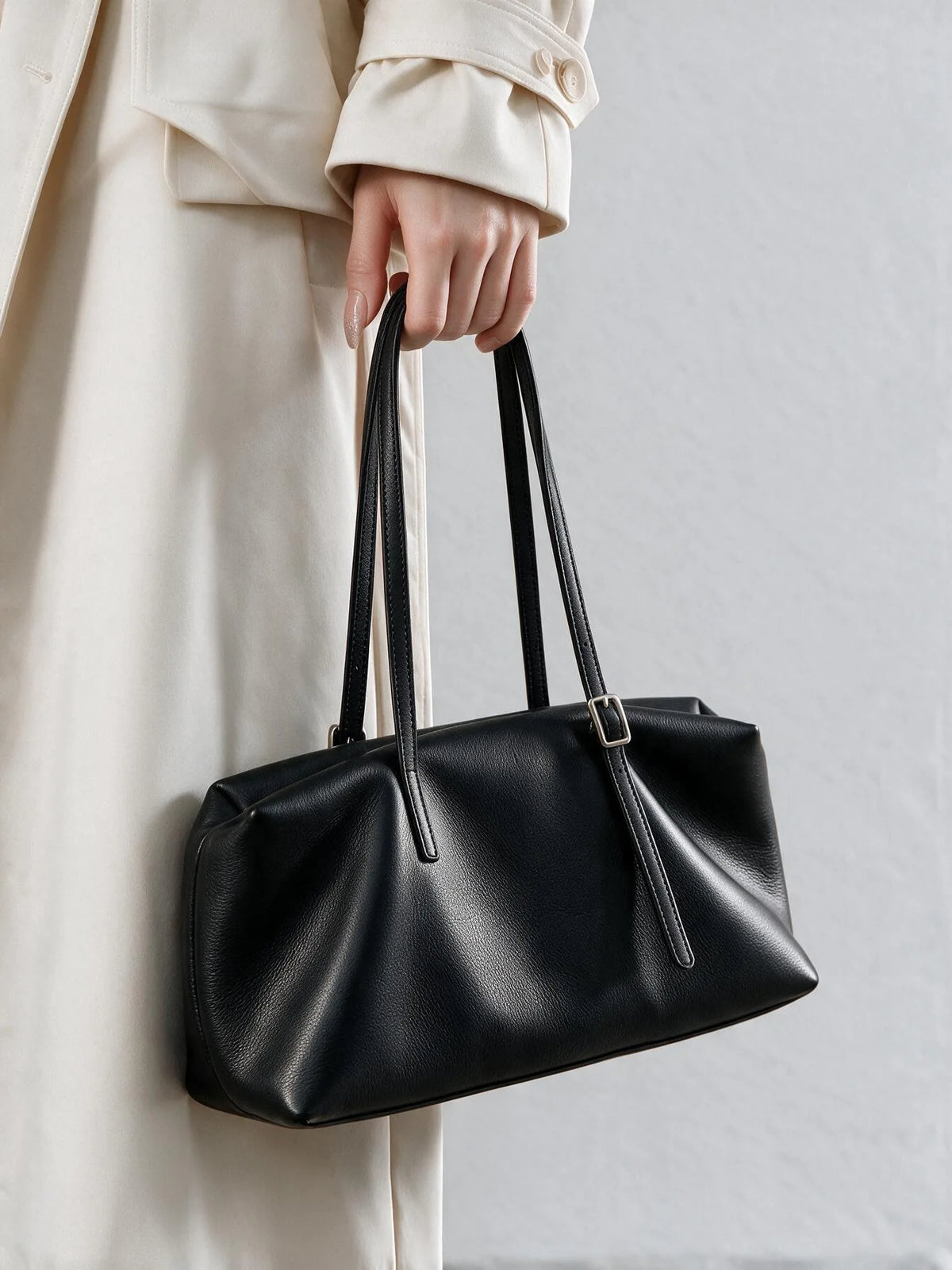 Sac Boston femme en cuir de vache – CLEVI Paris