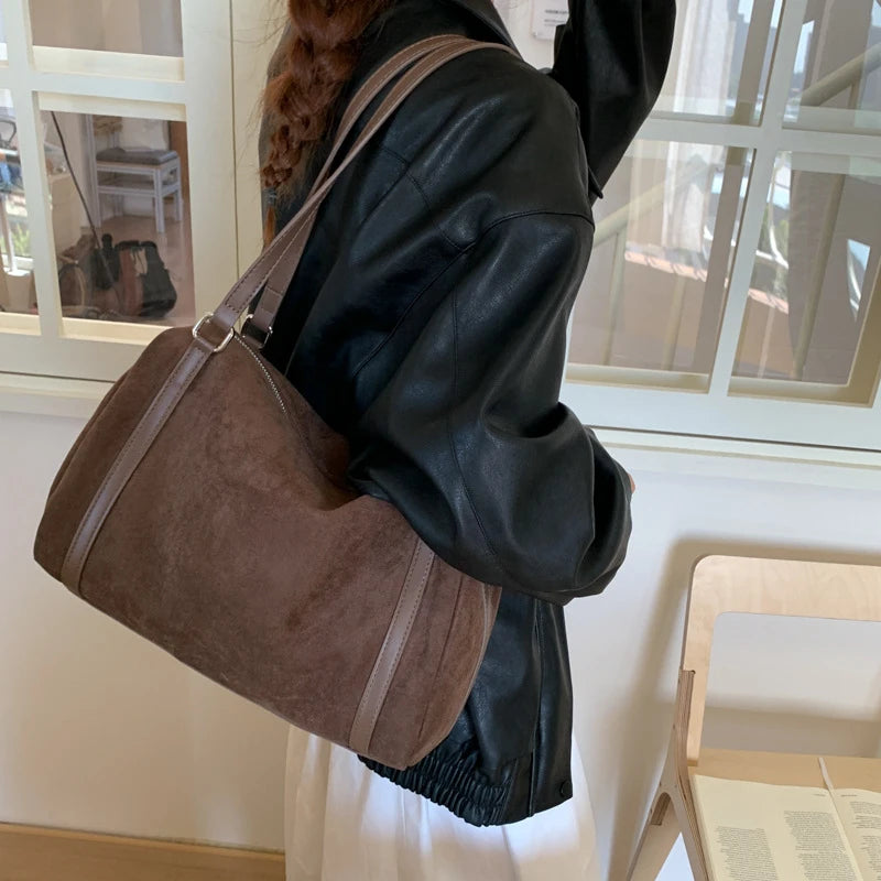 Sac À Main Femme Vintage Forme Coussin Faux Suède Fermeture Zippée – CLEVI Paris