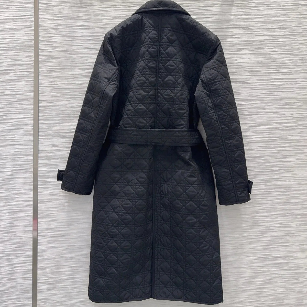 Manteau long matelassé ceinturé femme – CLEVI Paris