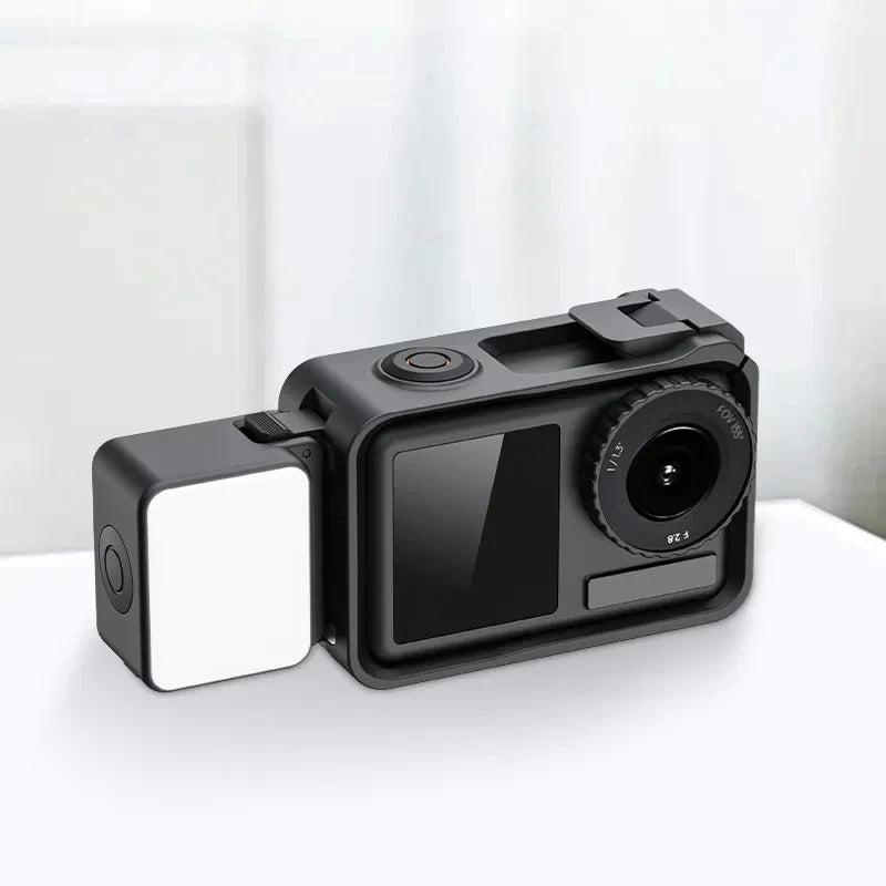 Mini lampe LED Ulanzi LM18 5600 K – CLEVI Paris