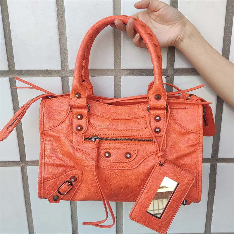 Sac À Main PU Froissé Rivets Femme Miroir & Pompon 4 Tailles – CLEVI Paris
