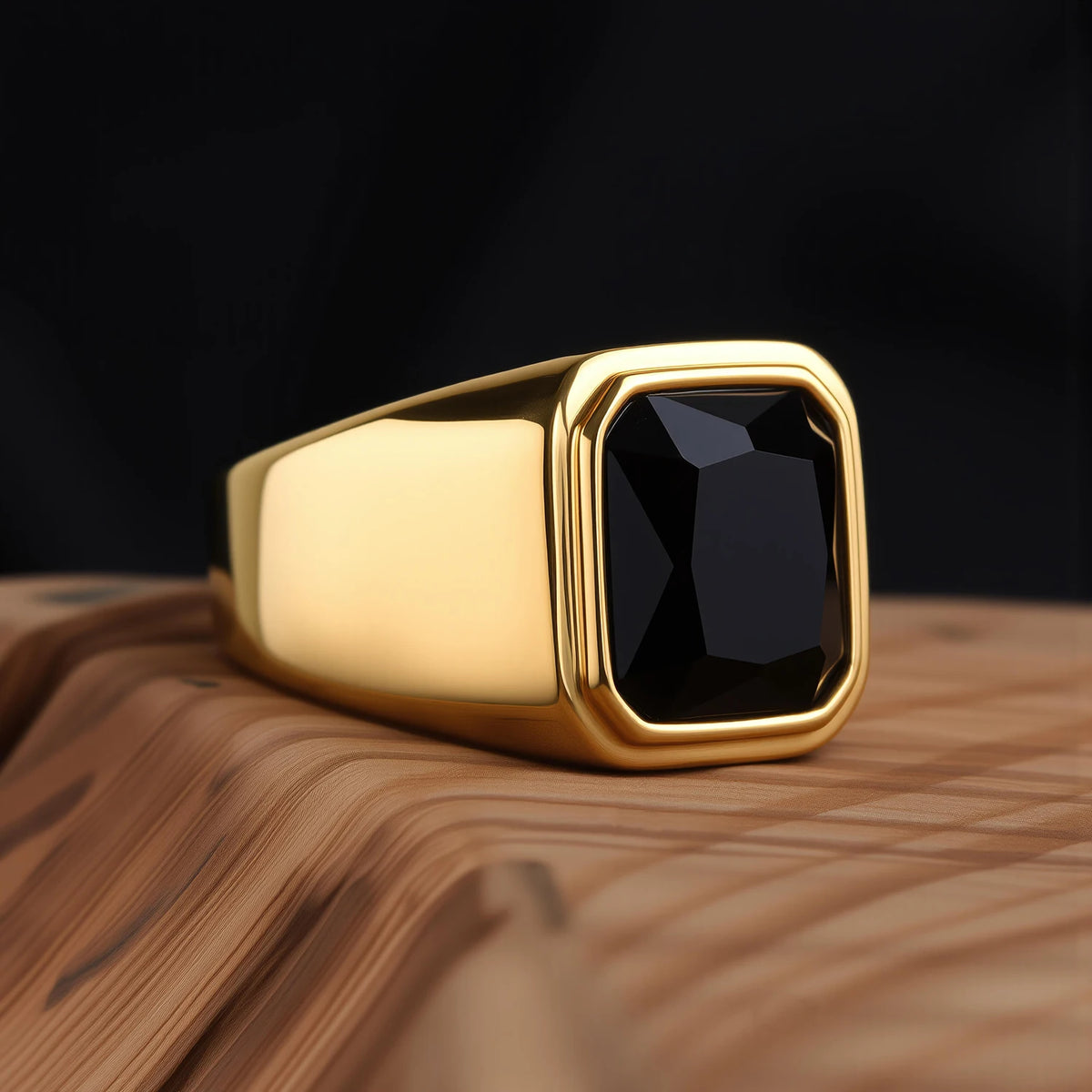 Bague Unisexe Acier Inoxydable Doré 18K – CLEVI Paris