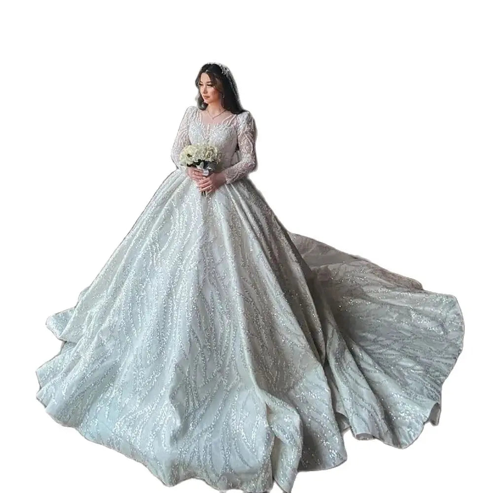 Robe de mariée princesse en tulle brodé – CLEVI Paris