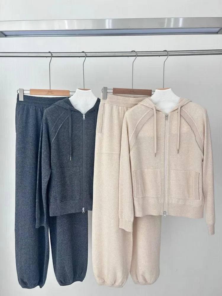 Cardigan ou pantalon en maille femme – CLEVI Paris