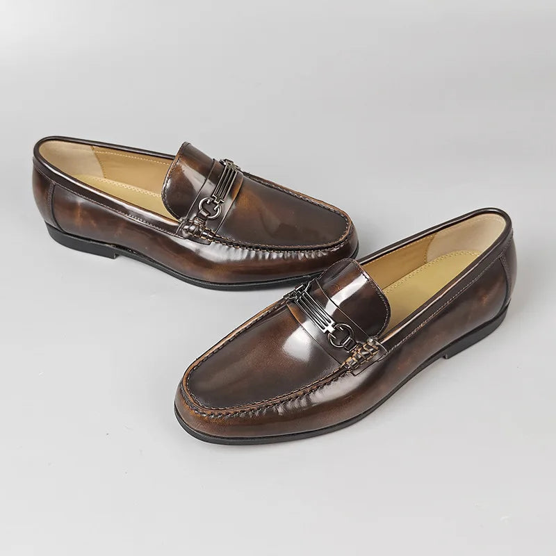 Mocassins en cuir à bout pointu – CLEVI Paris