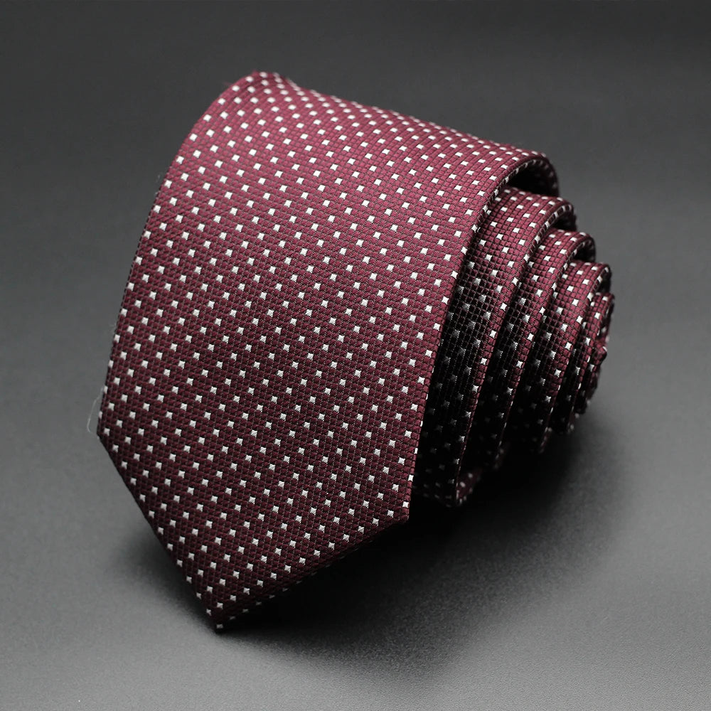 Cravate homme à pois, style élégant – CLEVI Paris